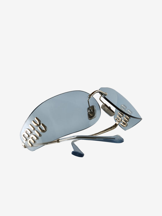 Blue sunglasses,front view