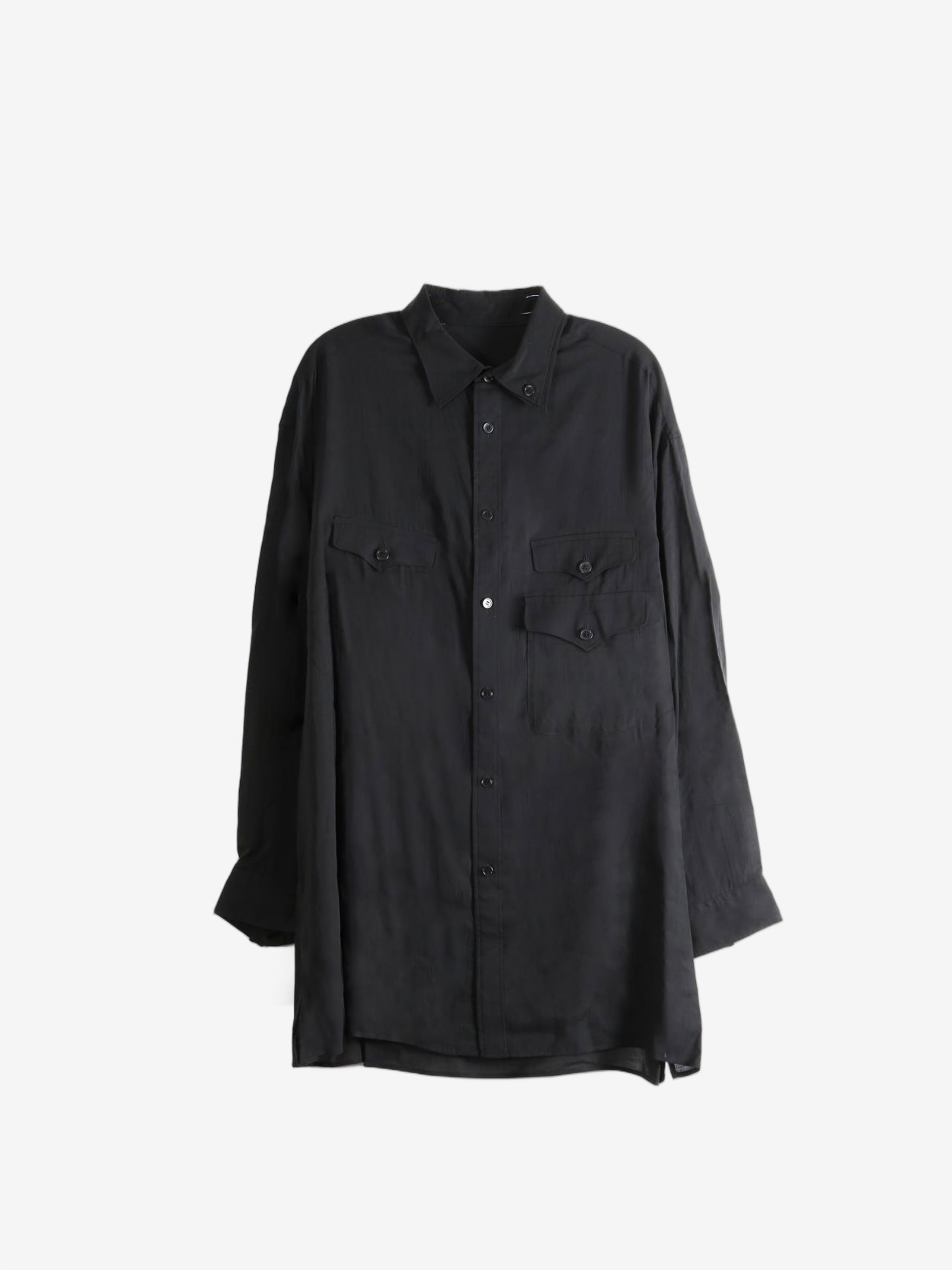 Black shirt, front view