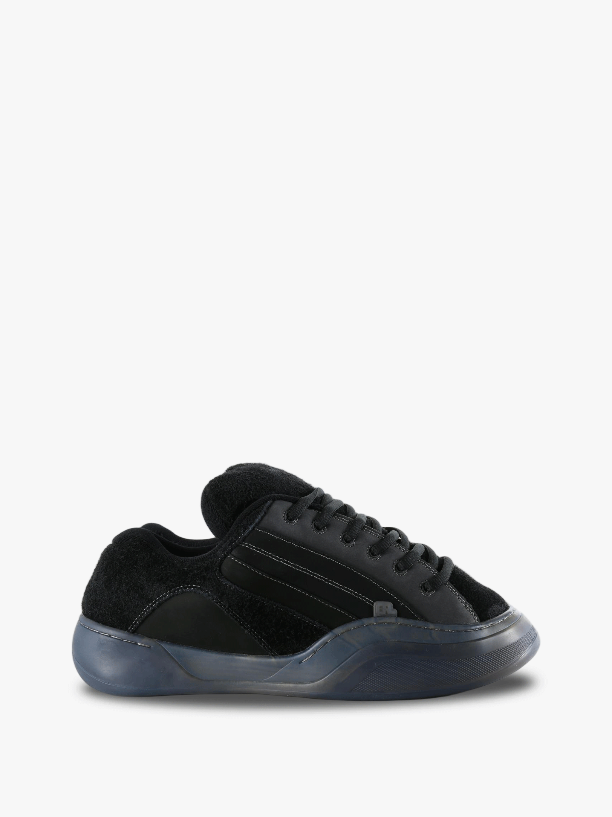 Black shoes, front view