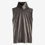 Grey tops,front view