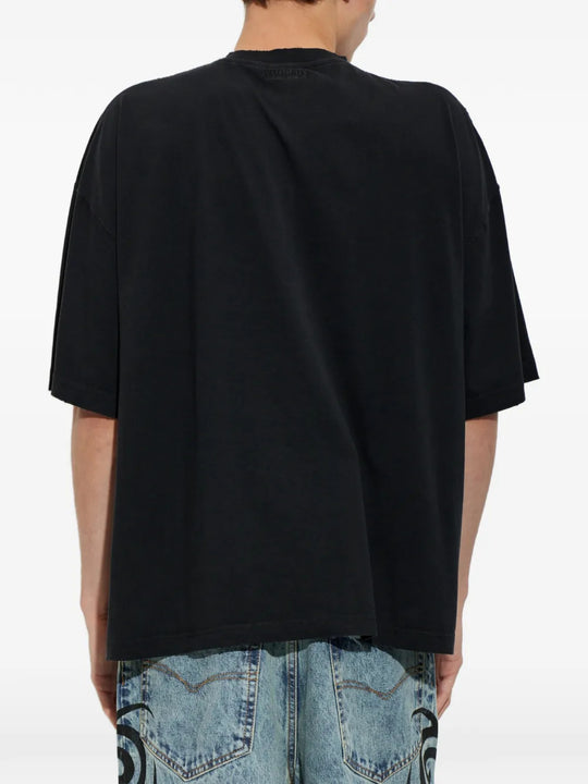 Black t-shirt, full body view