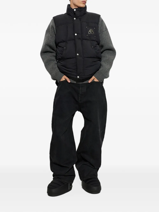 Black jacket, front view