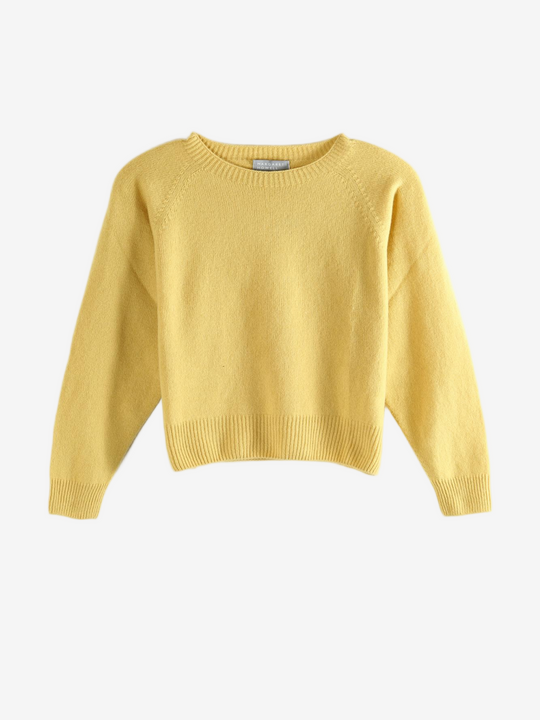 Yellow knitwear, front view