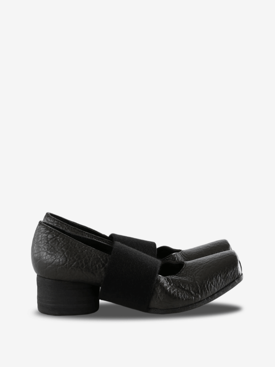 Black shoes, side view
