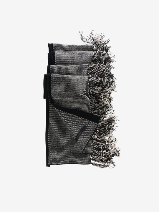 Grey scarf, front view