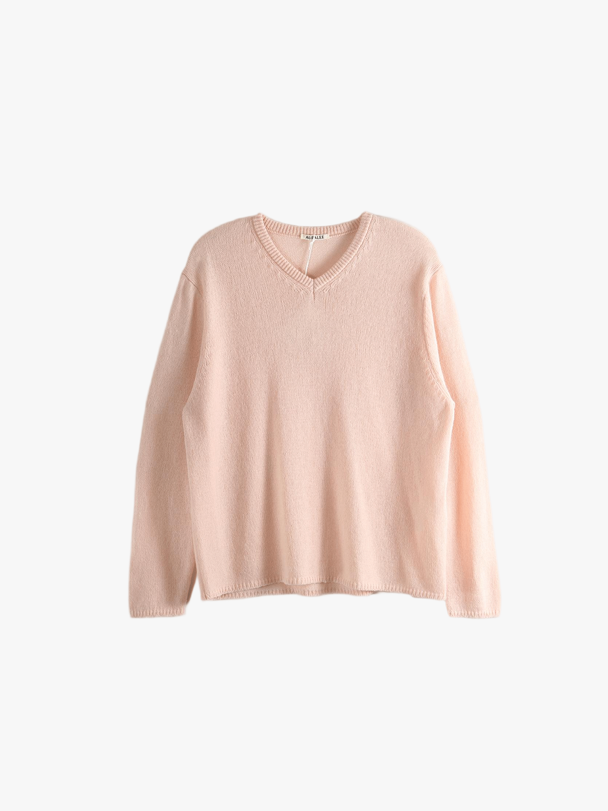 Light pink sweater,front view