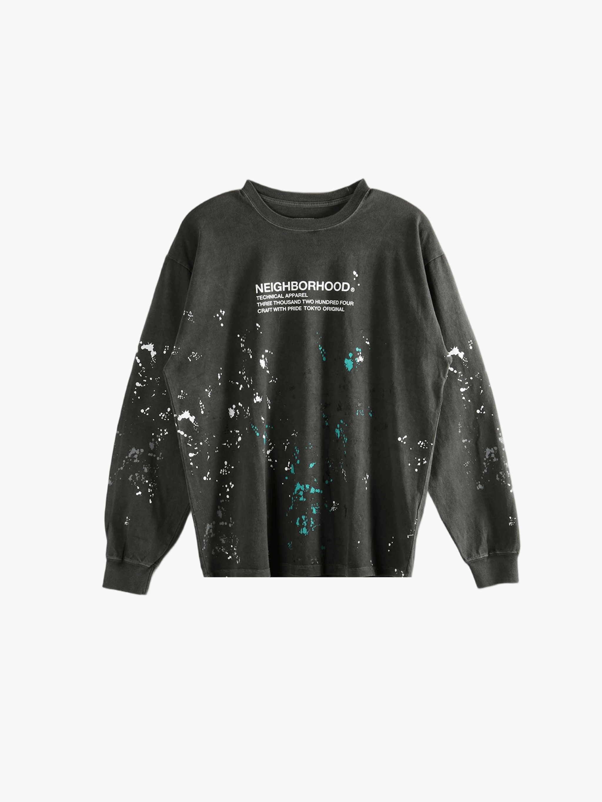 Black t-shirt, front view