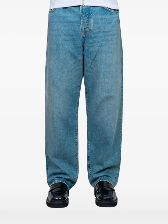 Blue jeans,front view