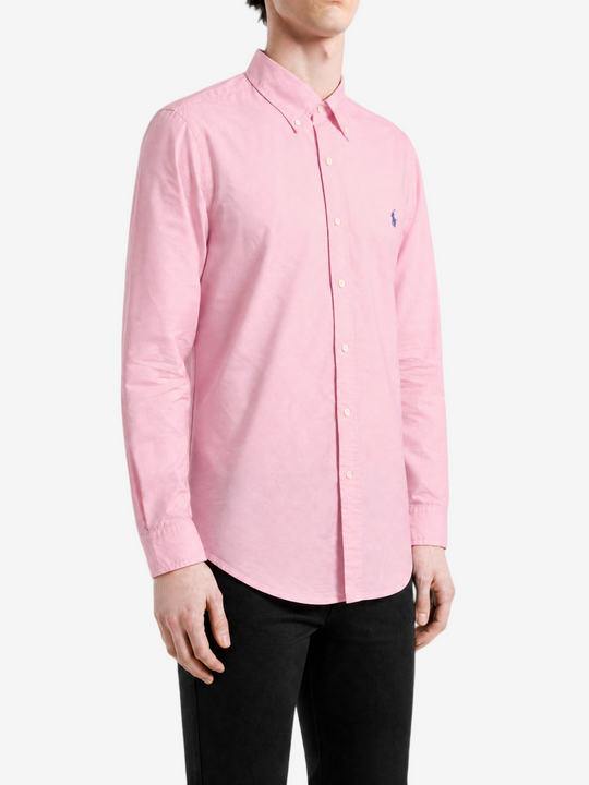 Pink shirt, full body view
