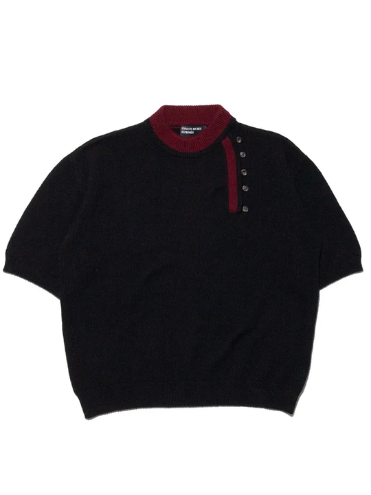 Black knitwear, front view