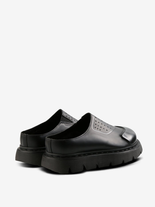 Black shoes, back view