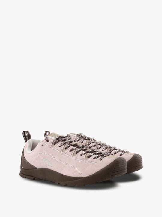 Pink shoes, front view