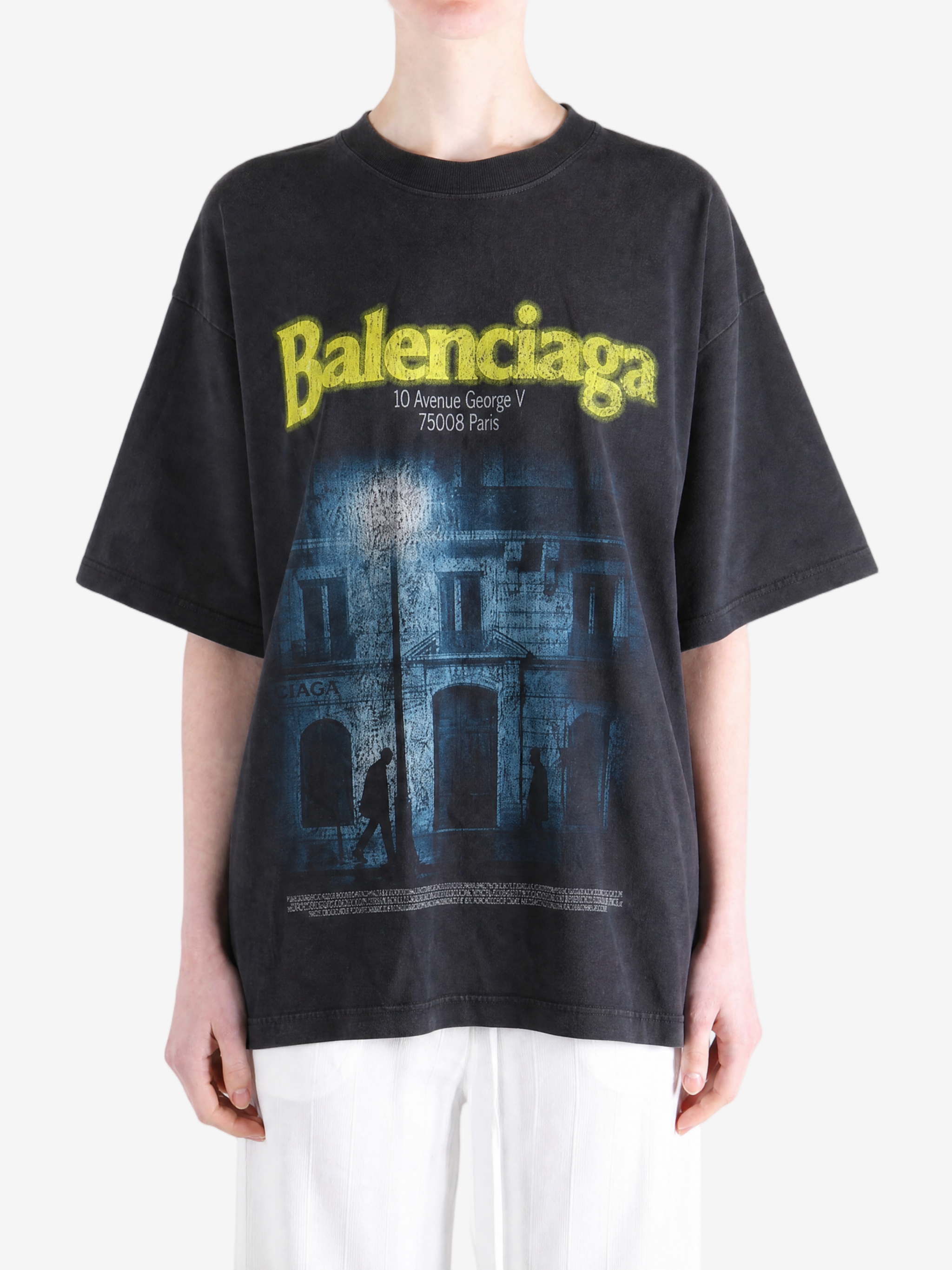 Black t-shirt, full body view