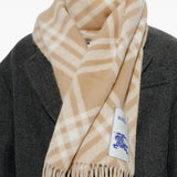BURBERRY - Unisex Mu 200x50 Tri Bar Alpac Scarves