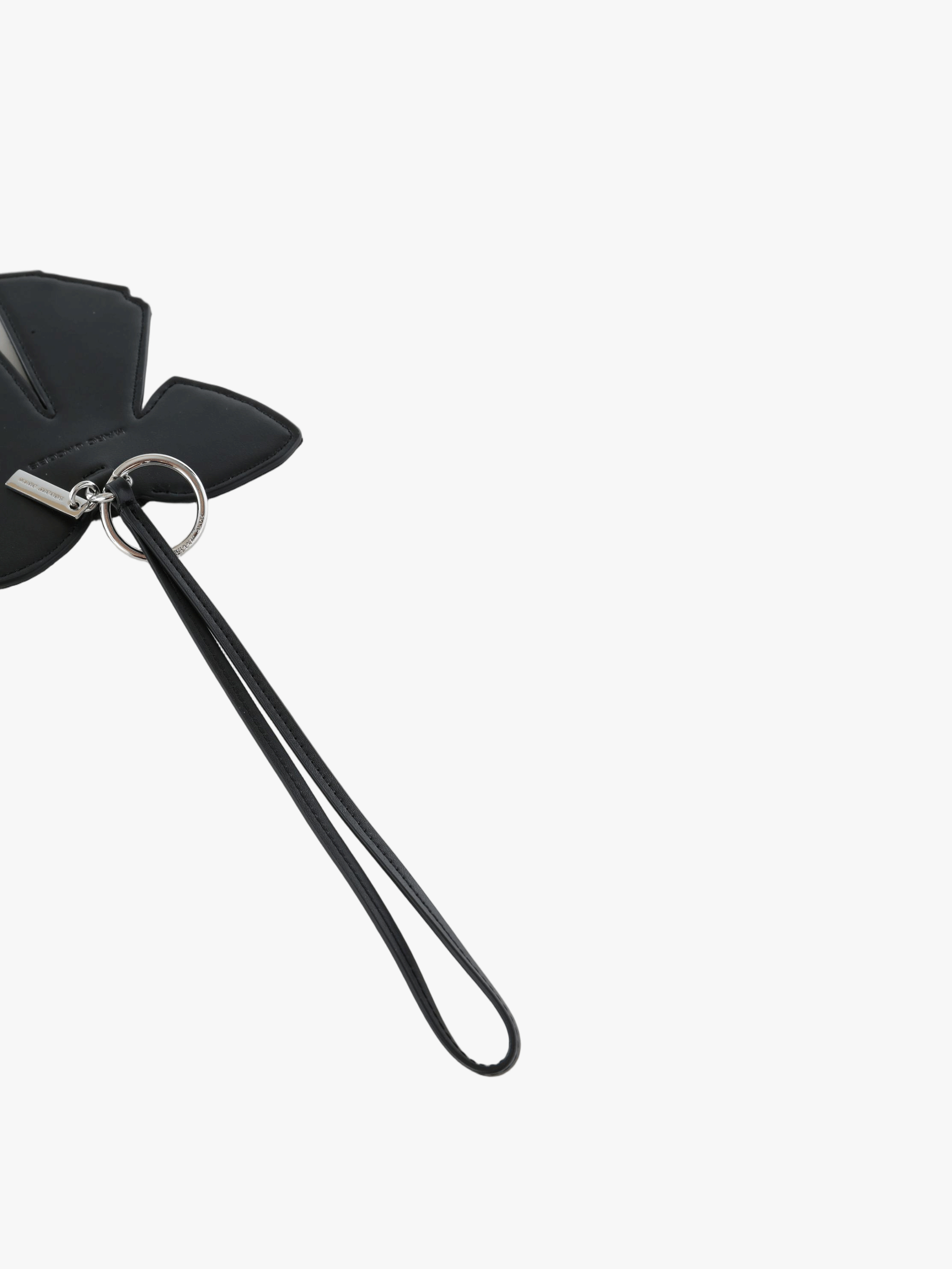 Black accessories, front view