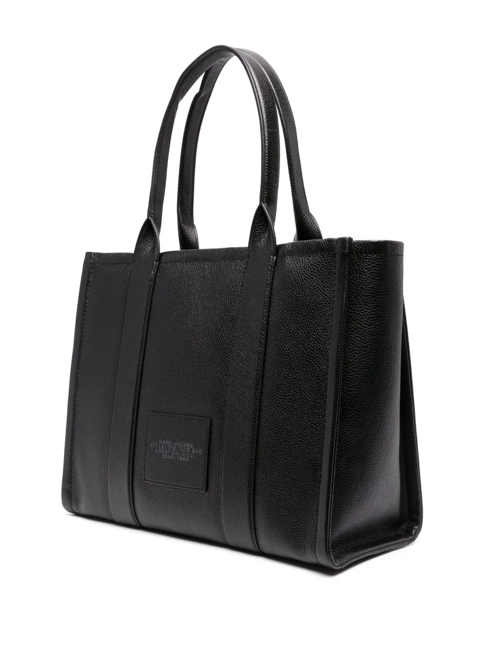Blakc bag, side view