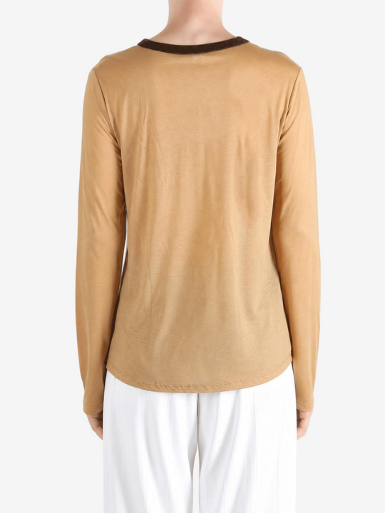 Tan t-shirt, full body view