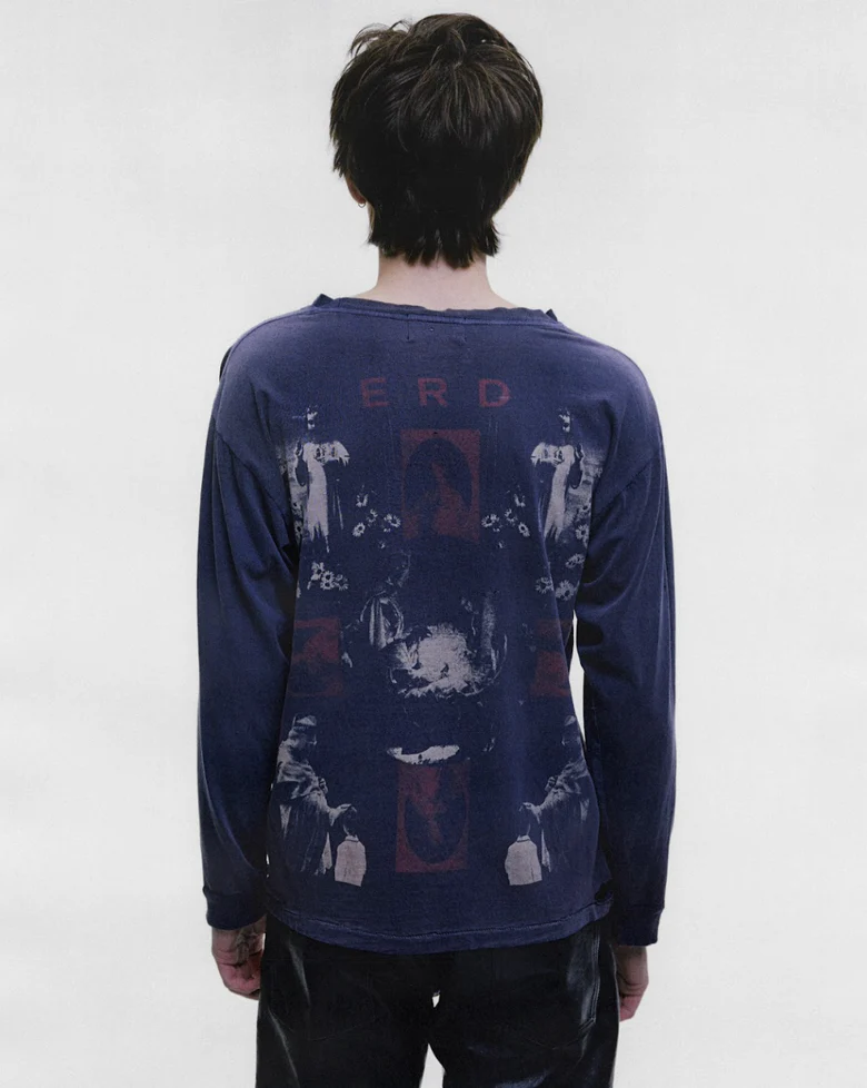 Navy t-shirt, full body view