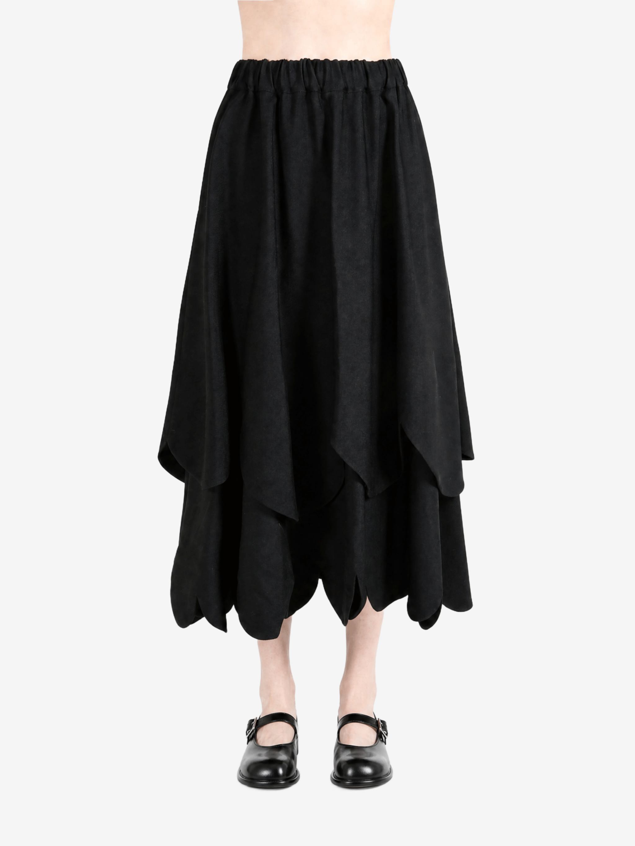 Black skirt, front view