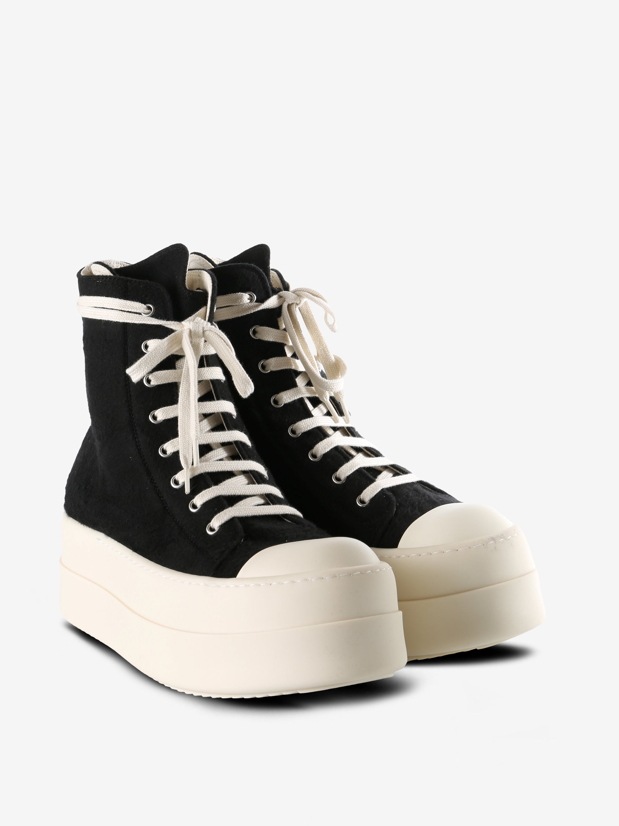 Black sneaker, front view