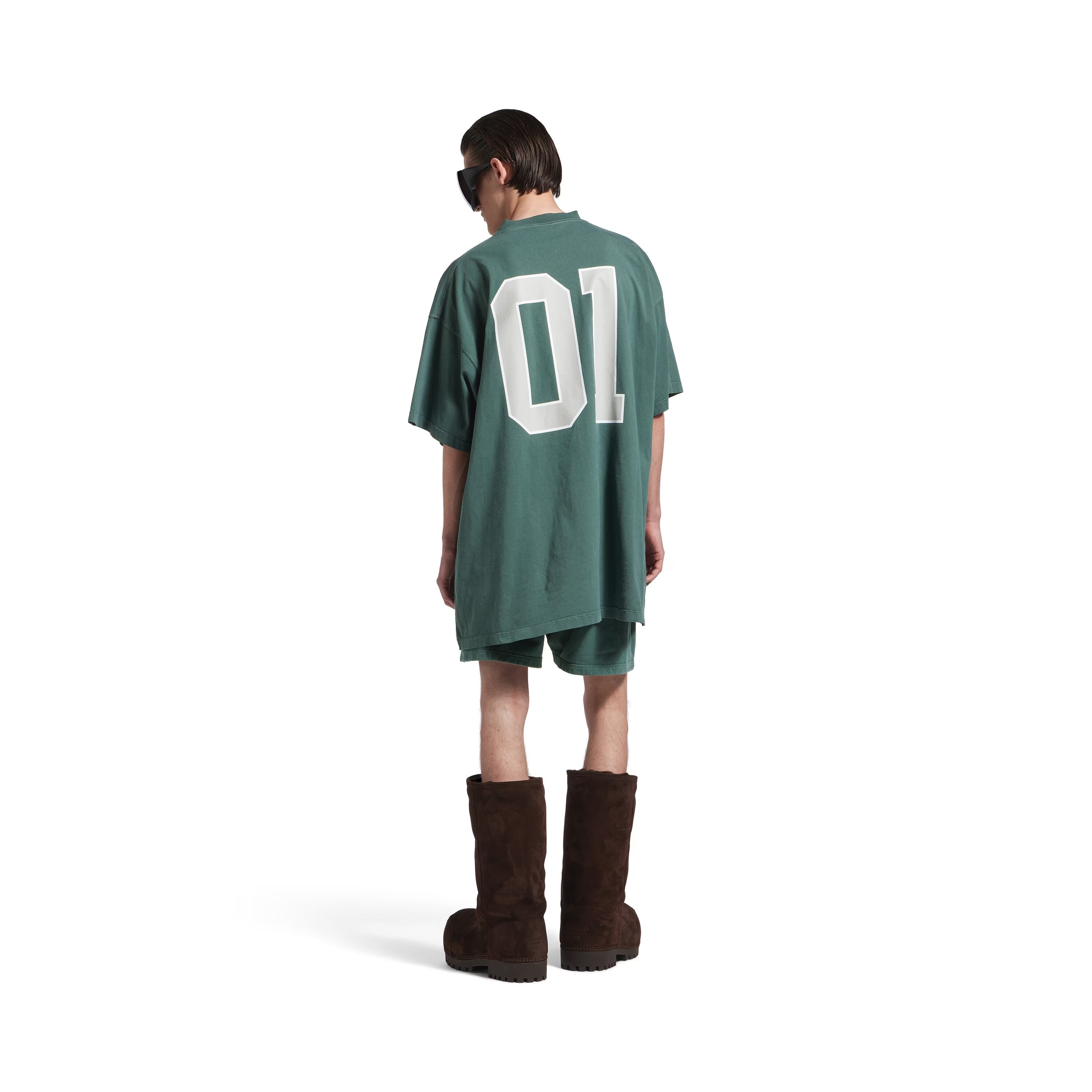 Green t-shirt, full body view