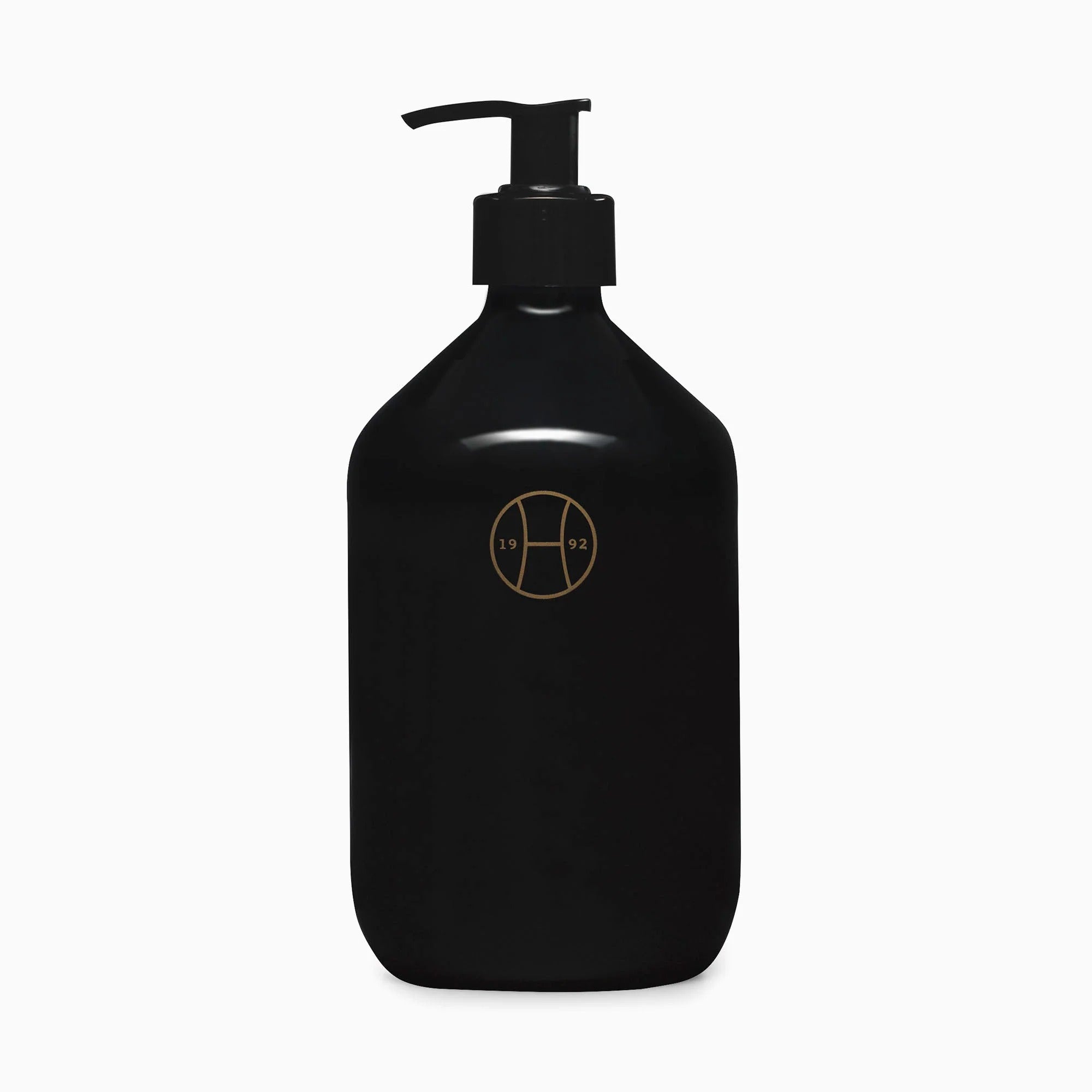 Black wash,front view