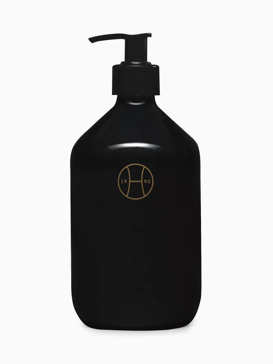 Black wash,front view