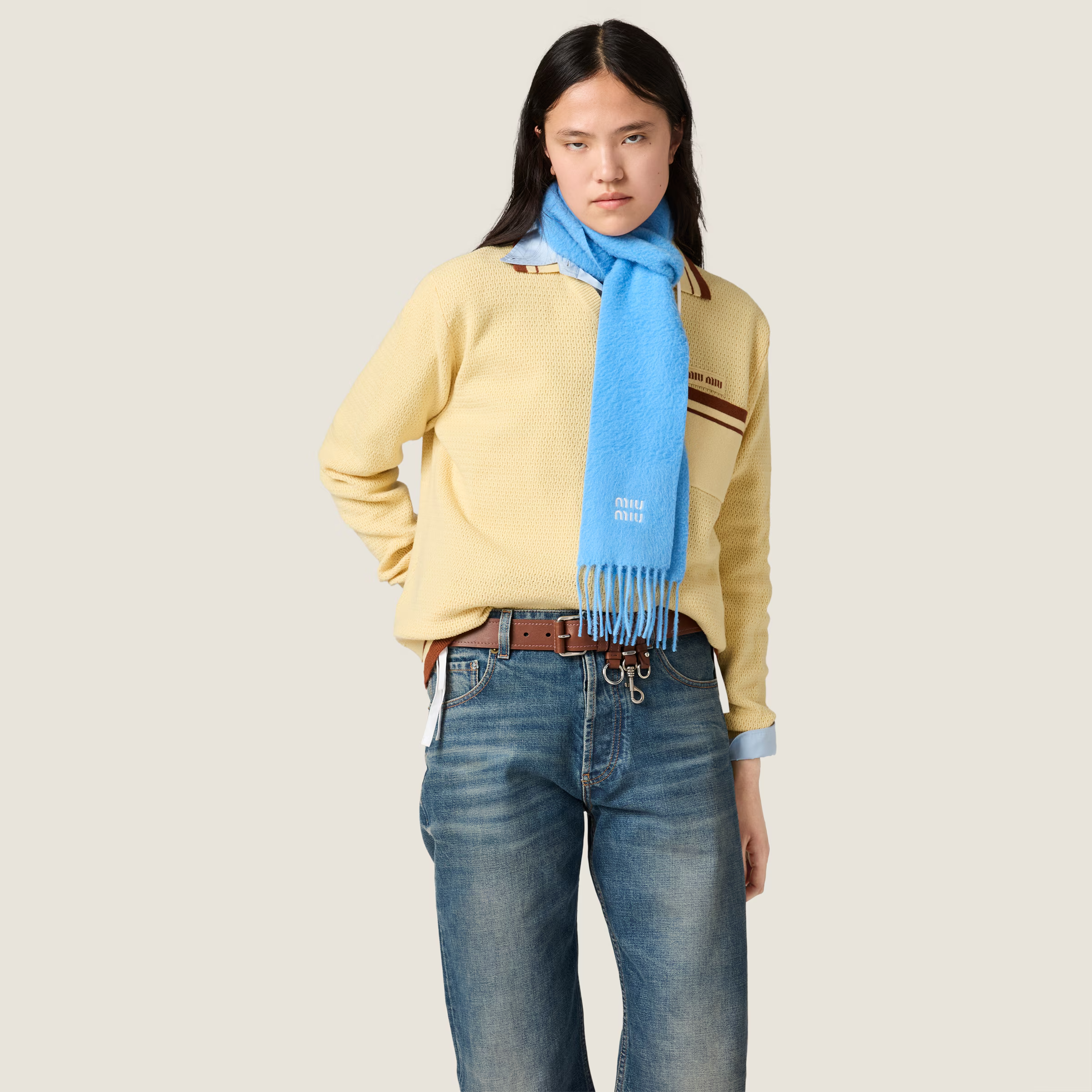 Yellow knitwear, full body view