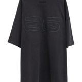 Black t-shirt,back view