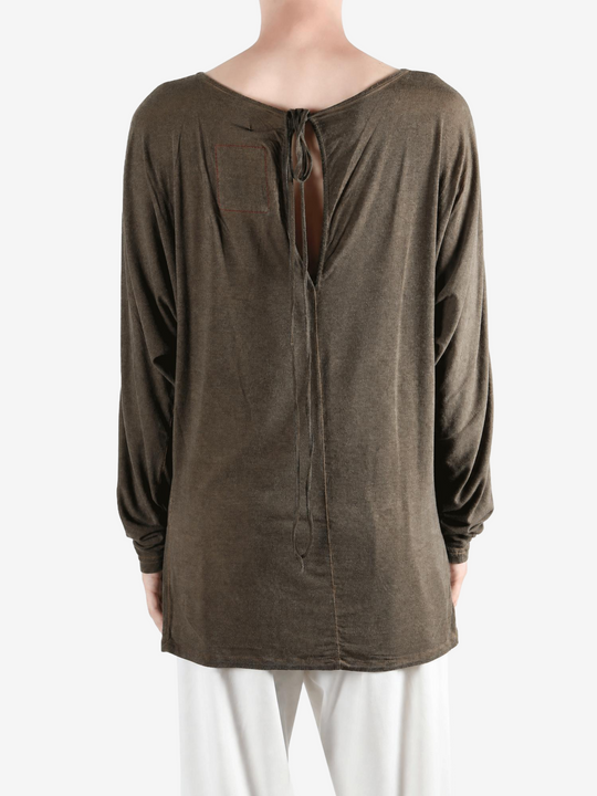 Brown top, full body view