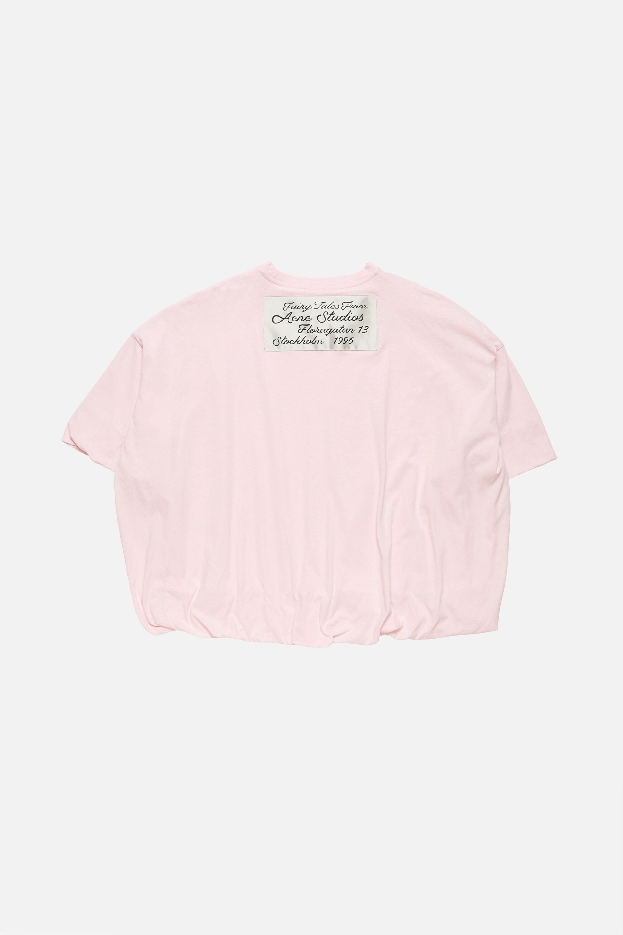 Pink t-shirt, back view