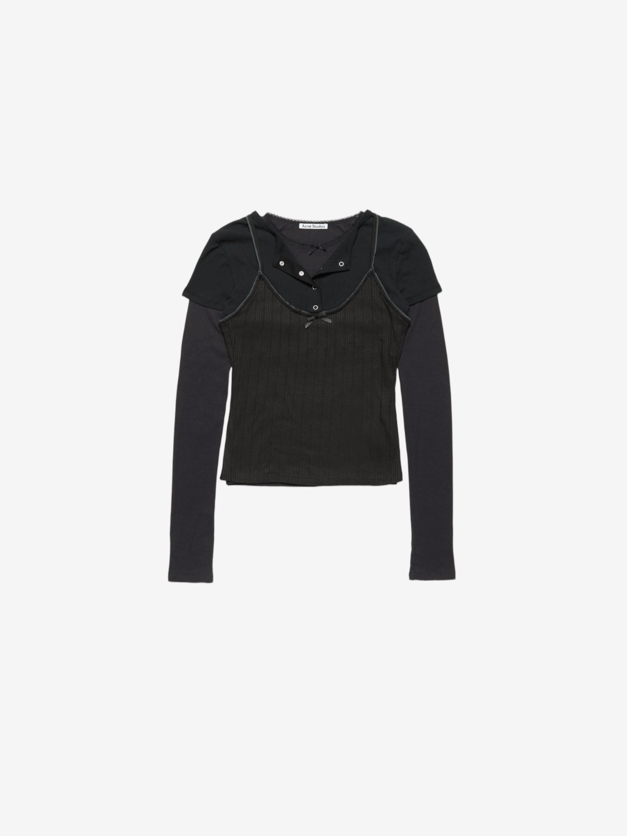 Black t-shirt, front view