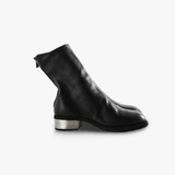 Black boots, front view