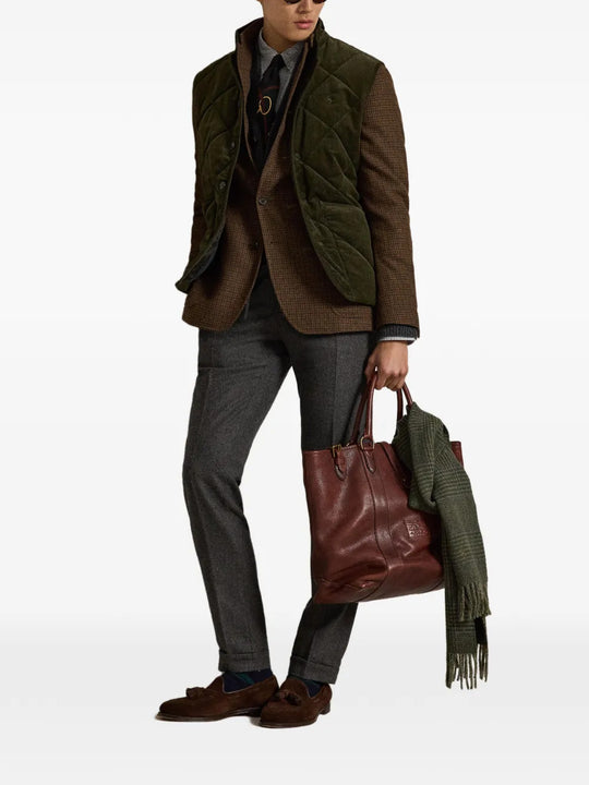 Green jacket, full body view