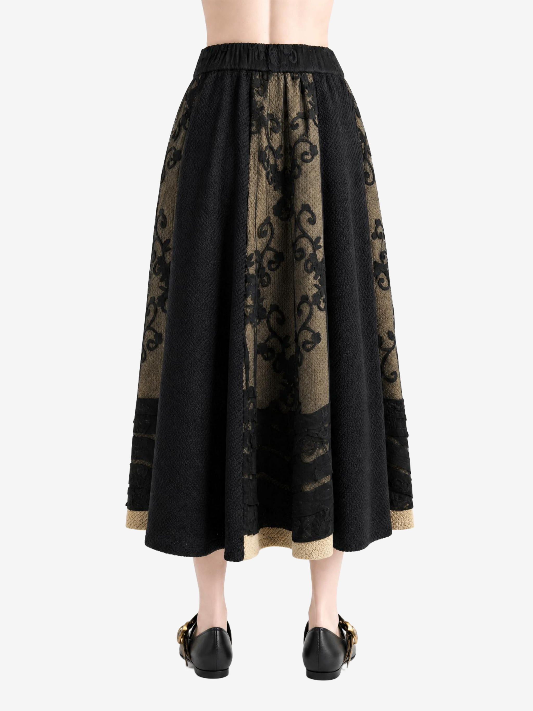 Black skirt, front view