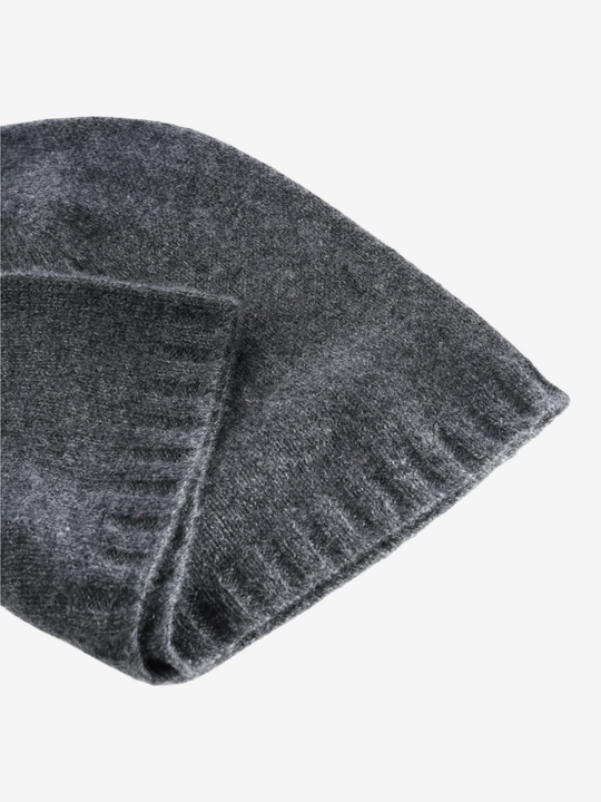 Close up of Grey hat, showing texture of the 100% cashmere fabric