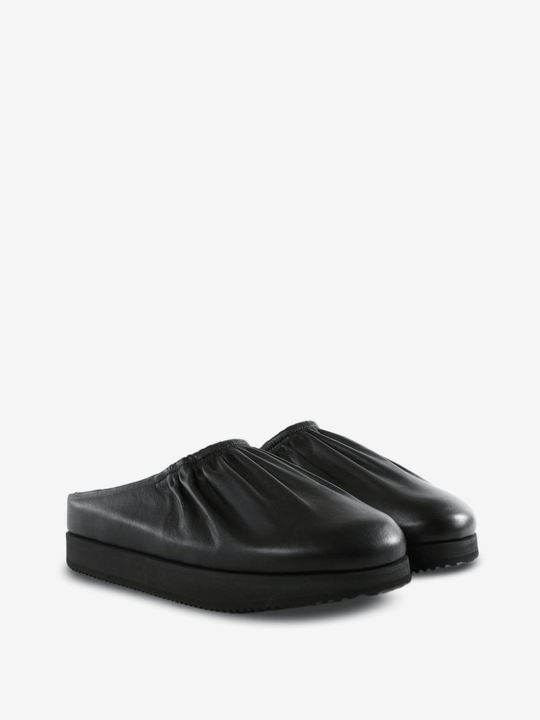 Black sandals, front view