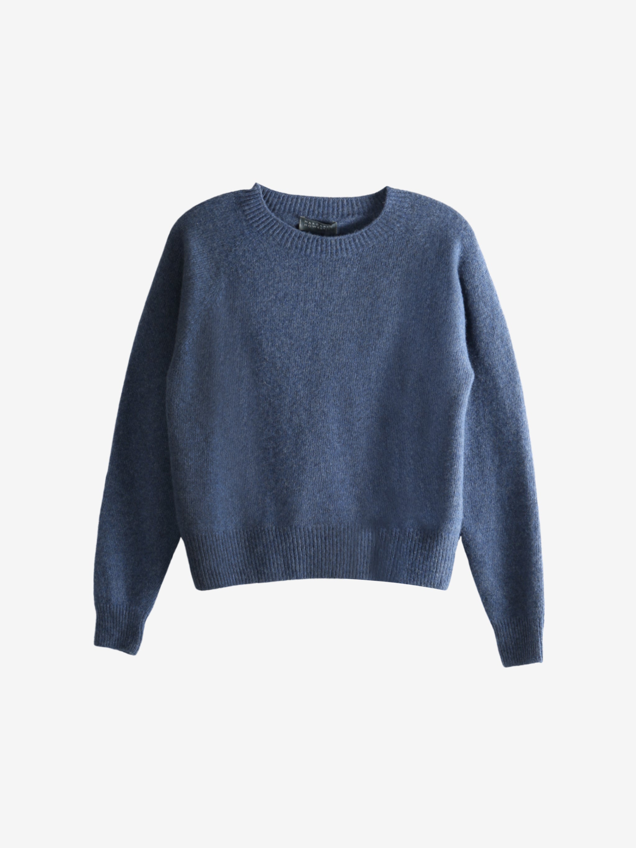 Navy knitwear,front view