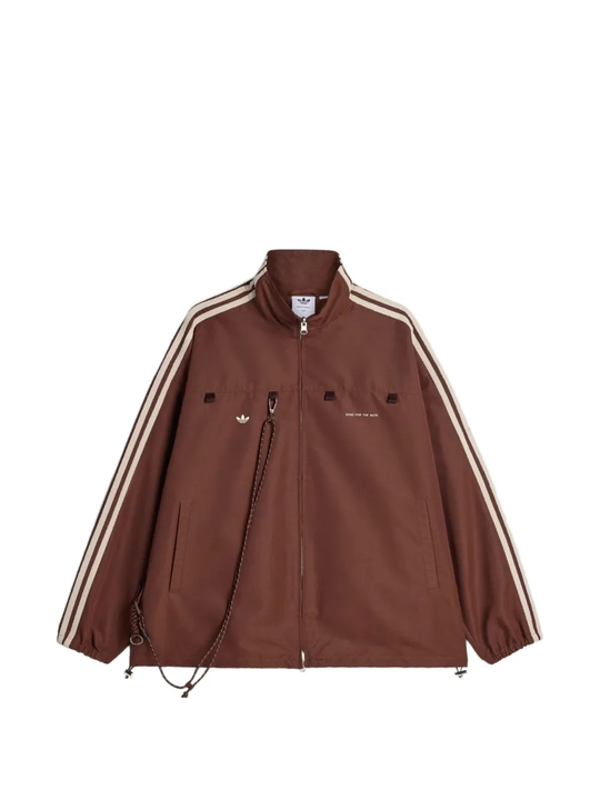 Red jacket, front view