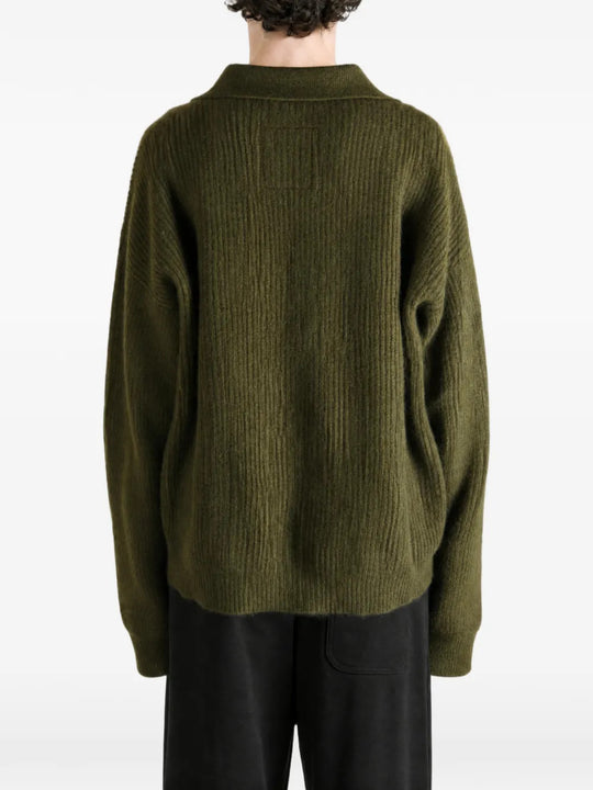 Green top, full body view