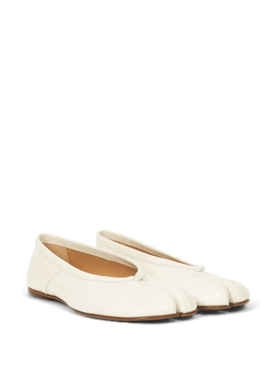 White shoes, front view