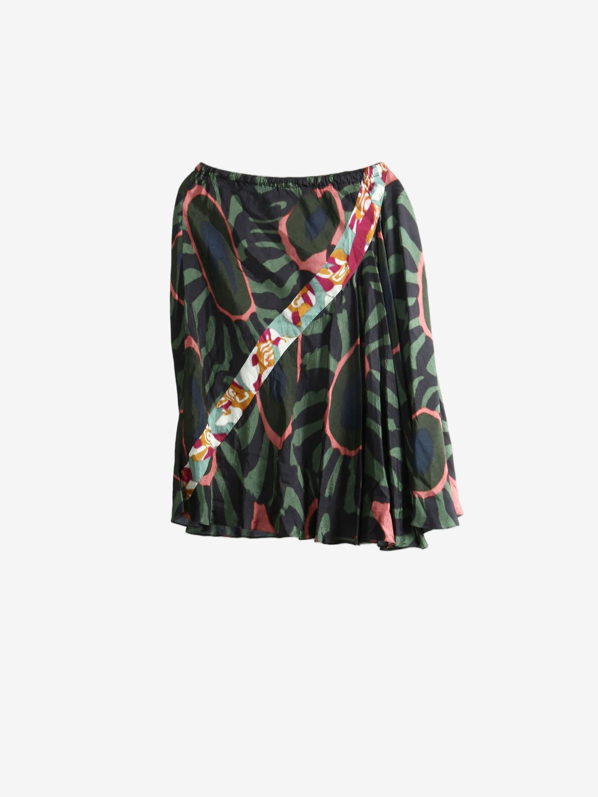 Green skirt, front view
