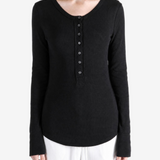 Black shirt, front view