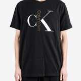 Black t-shirt, full body view