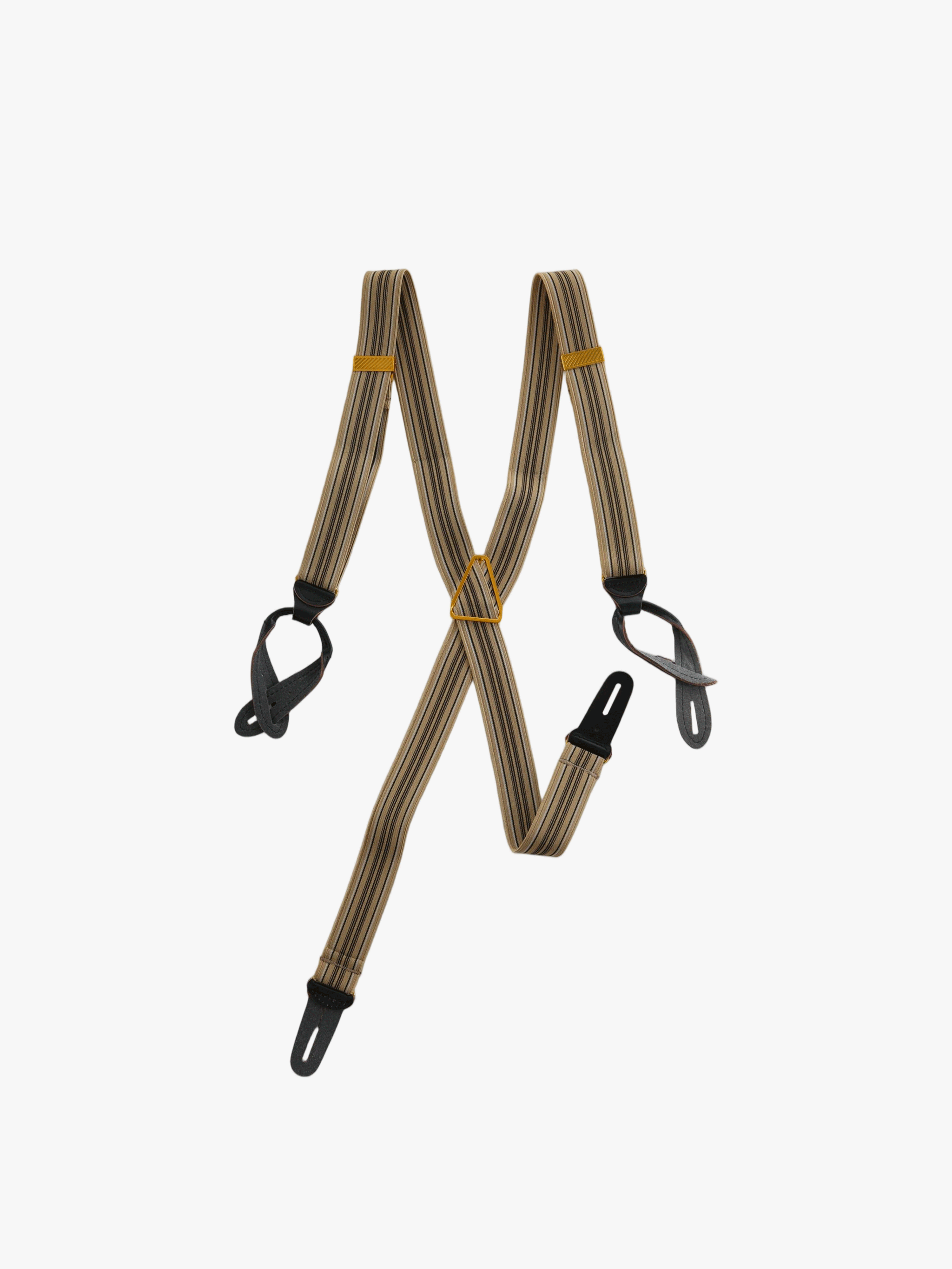 Tan accessories, front view