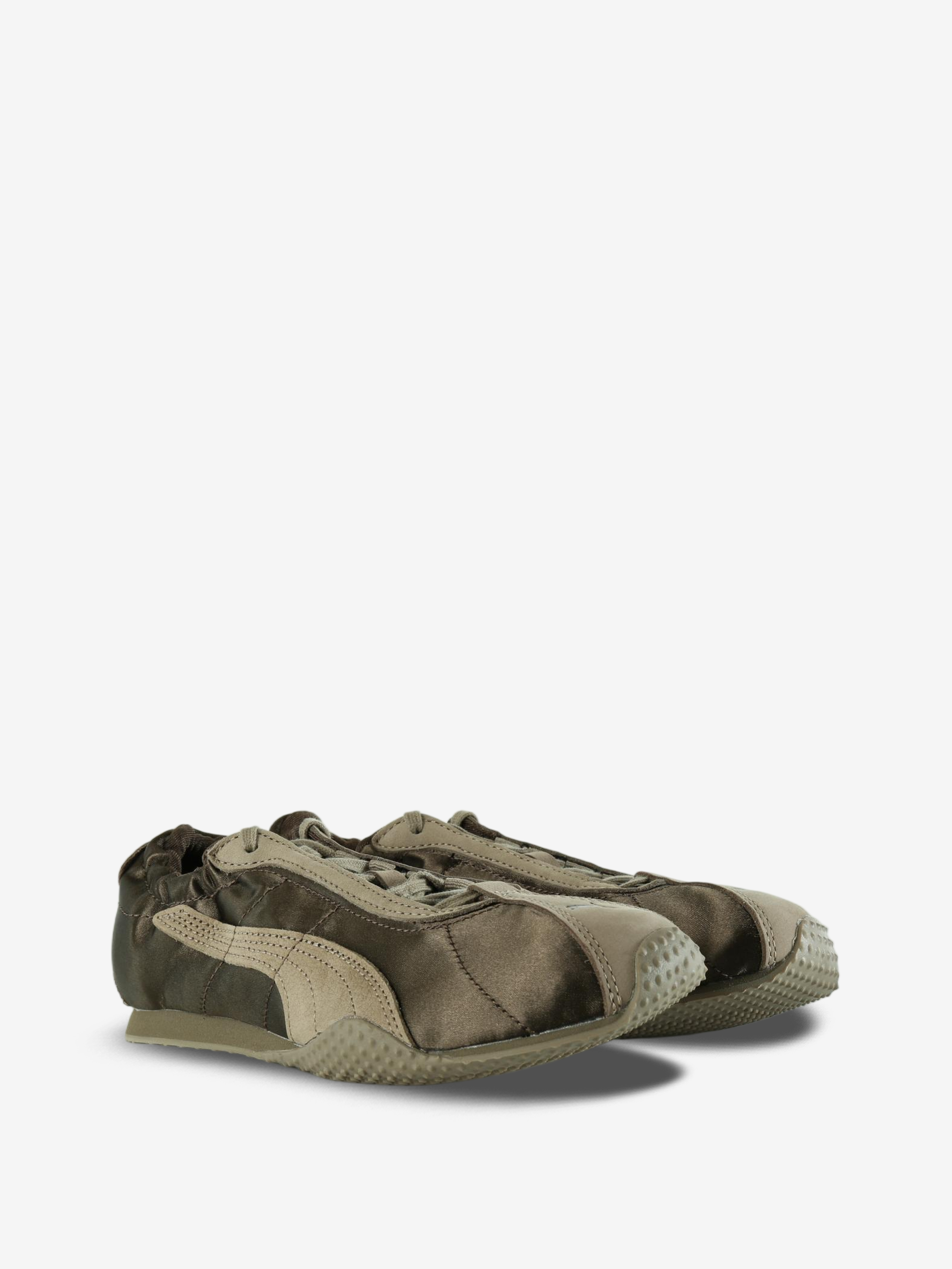 Tan shoes, front view