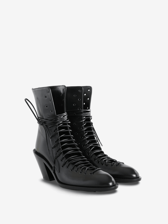 Black boots, front view