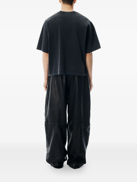 Black shirt, full body view