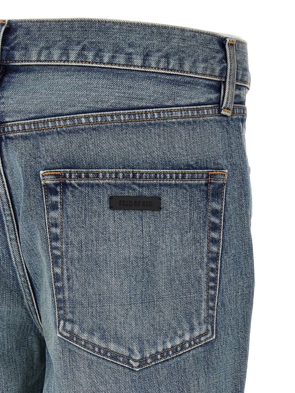 Blue jeans,front view
