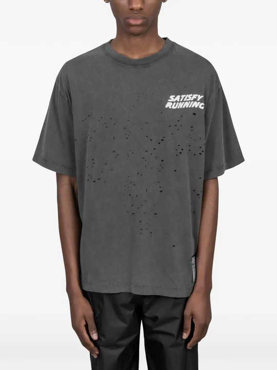 Grey t-shirt, full body view